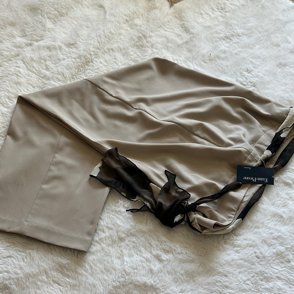 Evan-Picone Tan pants with brown floral Sheer Sash